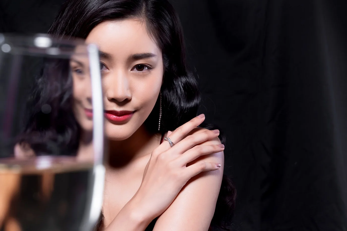 お酒が飲めなくても稼げる!似ているようで異なるセクキャバとキャバクラの稼ぎ方