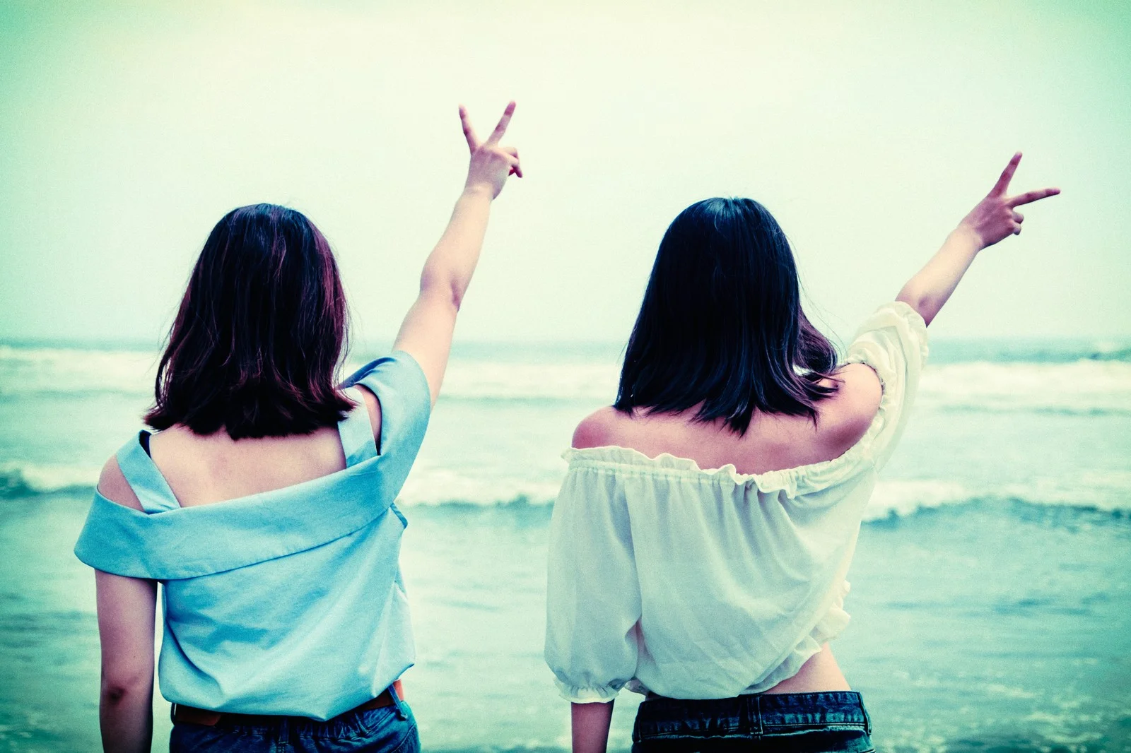 お店が忙しいため、緊急紹介キャンぺーン開催!今なら働く女の子をご紹介頂けたら5万円キャッシュバック!