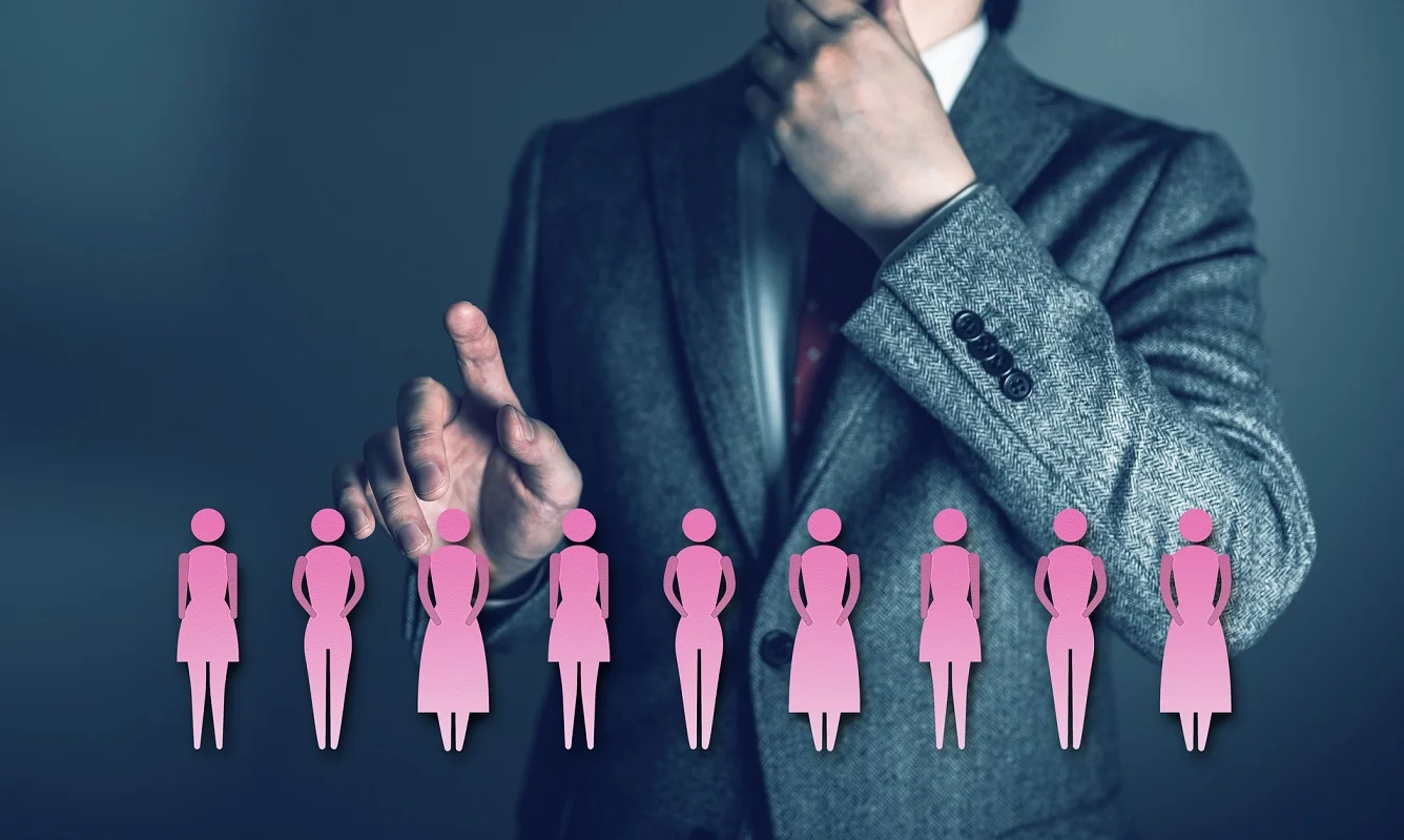 セクキャバで働くなら身分証は必須です!「身分証不要」と言っているお店は実は危ない!